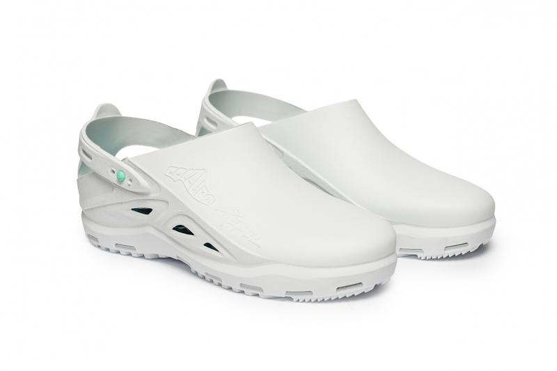 CALZURO Zoccolo Classic MOD. B Con Cinturino (42/43, Bianco